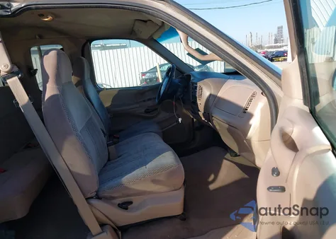 1998 Ford F-150 Lariat/Standard/Xl/Xlt from USA, damaged, VIN 1FTZX1764WNA82328